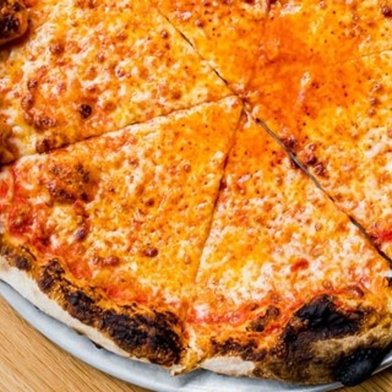 Delicious Cheese Pizza Options
